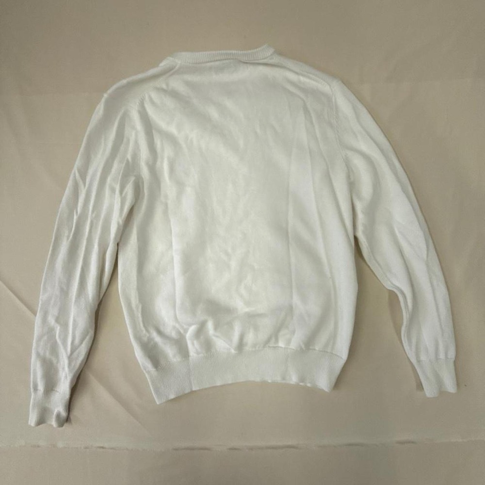 Amazon Essentials V-Neck Sweater - Picture 3 of 5